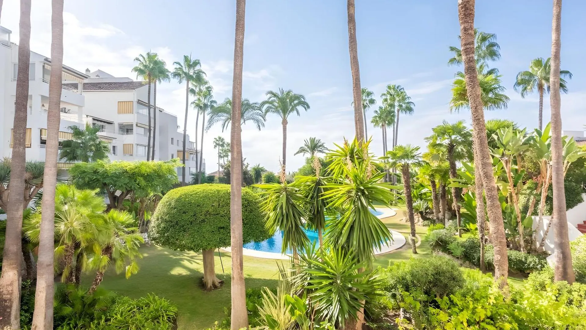 Dream Getaway With Pool Near Puerto Banus Apartment Estepona